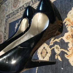 Black high heels G by Guess size 7.5